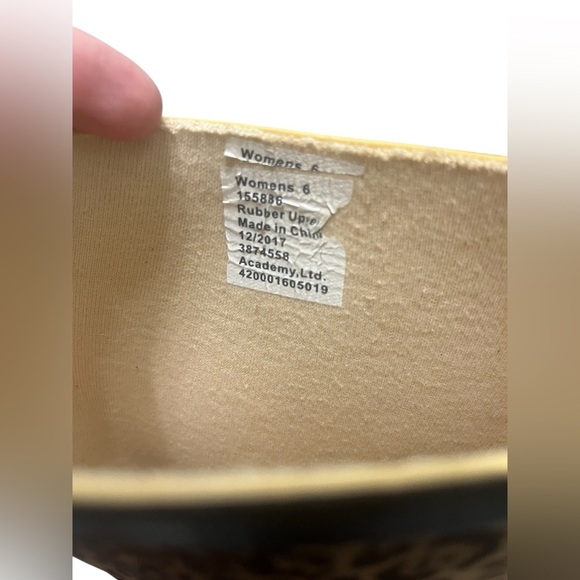 Austin Trading Co. Rain Boots Cheetah Leopard Print Black Soles Sz 6 - Picture 6 of 7